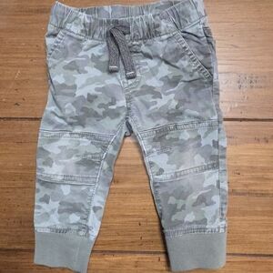 Cat & Jack Gray Camouflage Joggers